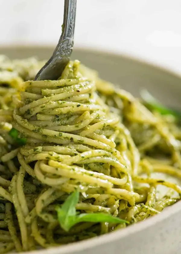 Pasta pesto bij Helemaal Zen